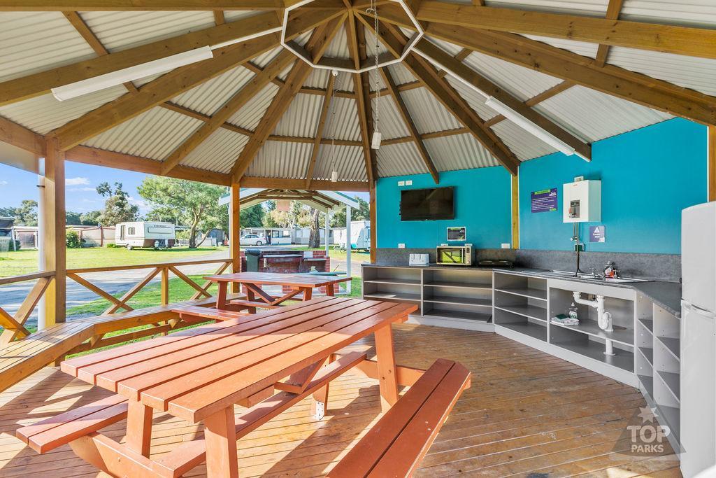 Victor Harbor Holiday Park Exterior foto